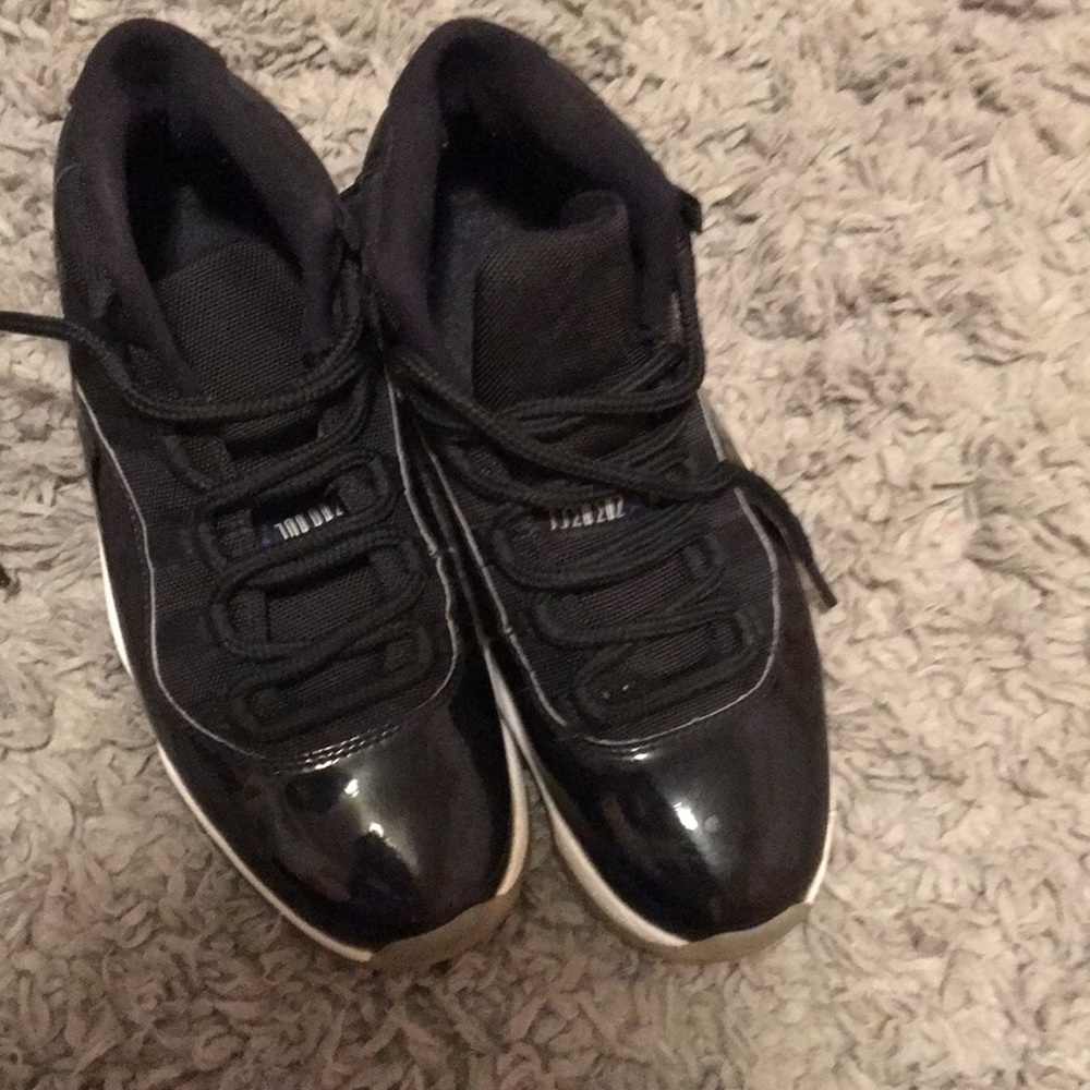 Jordan 11s